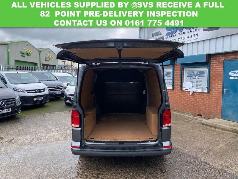 Used VW Transporter Highline 150 HP (110 kW) 2021 Grey Van