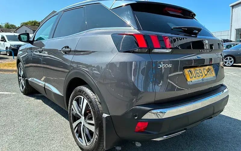 Used Peugeot 3008 GT-line 131 HP (96 kW) 2020 SUV