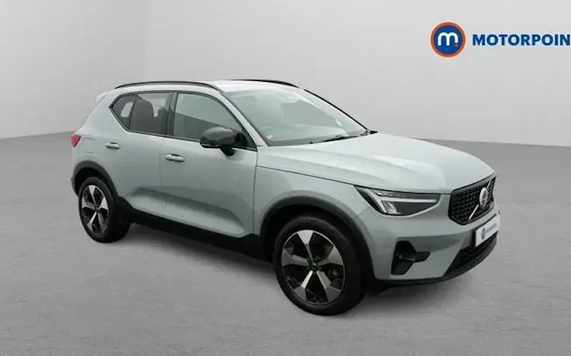 Used Volvo XC40 Plus 163 HP (119 kW) 2024 SUV