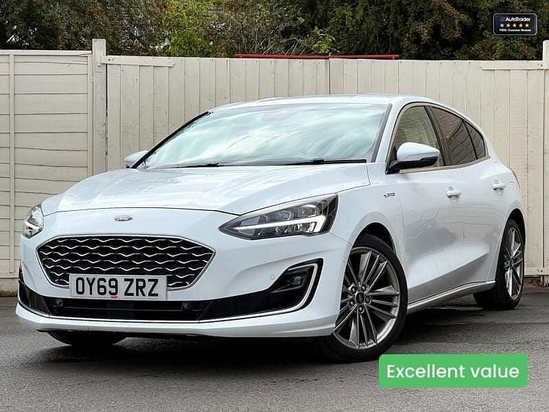 White Used 2020 Ford Focus Vignale Hatchback | £13,495 (Fair price) - Image 1/4