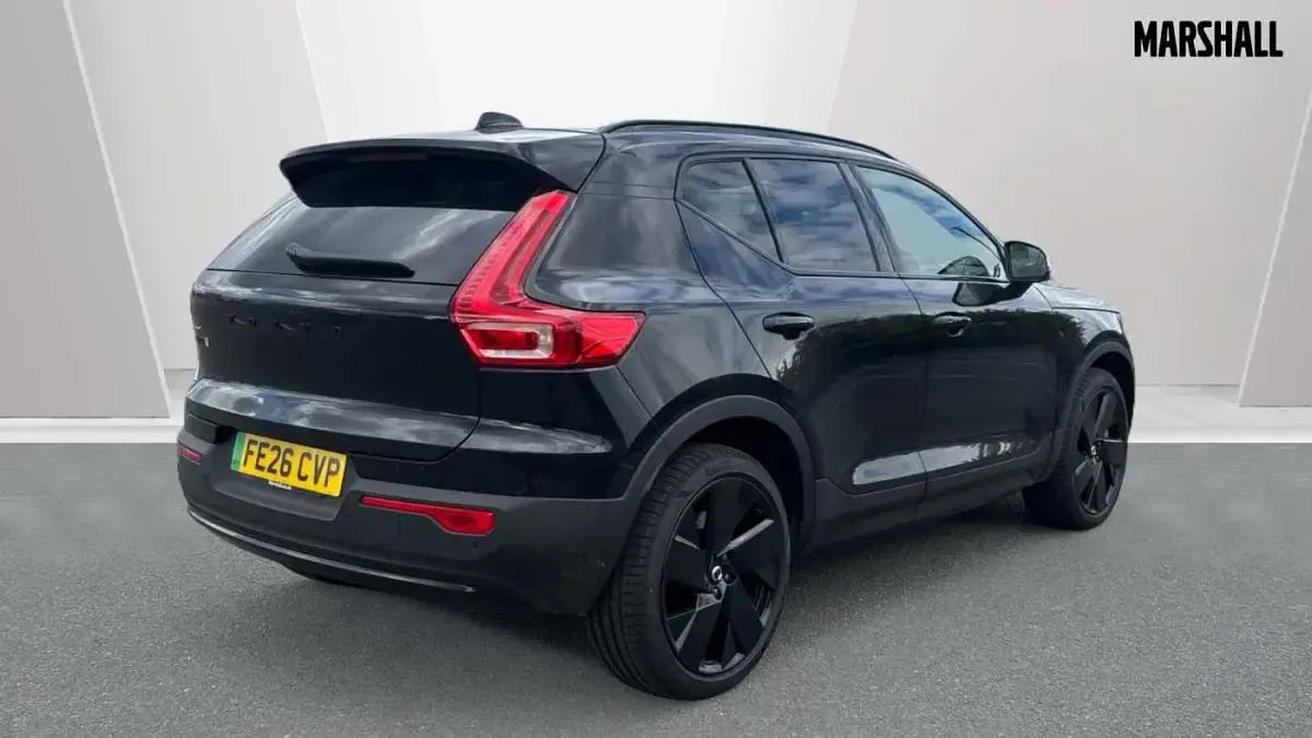 Used Volvo EX40 Plus 185 kW (252 HP) 2026 Metallic  onyx black SUV
