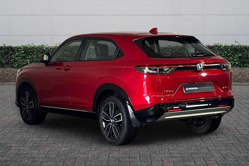 Used Honda HR-V Advance 131 HP (96 kW) 2022 Red SUV