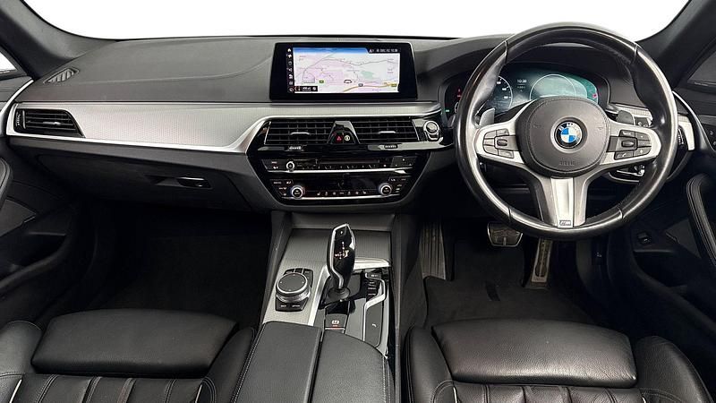Used BMW 540 M Sport 335 HP (246 kW) 2019 Grey Estate