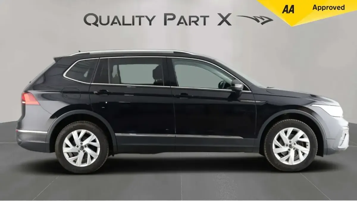 Used VW Tiguan Allspace S 150 HP (110 kW) 2023 Black SUV