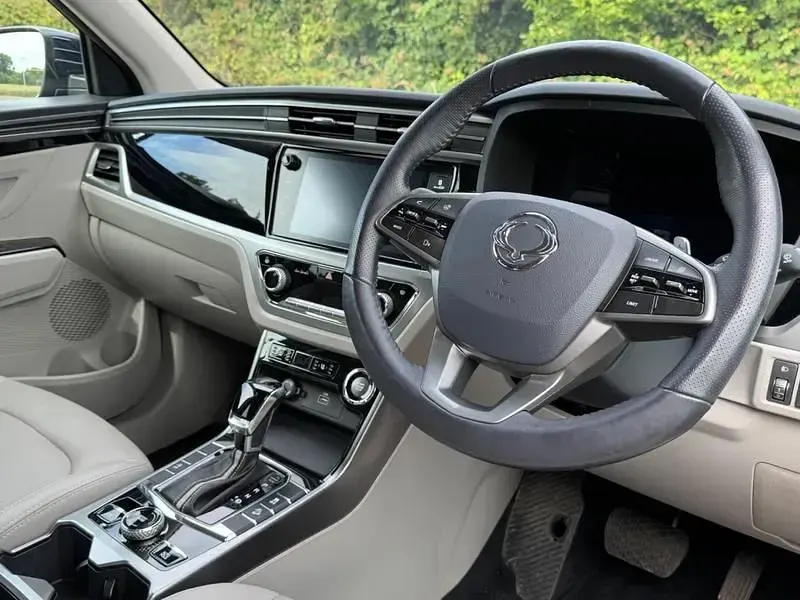 Usado SsangYong Korando 163 CV (119 kW) 2022 Azul SUV