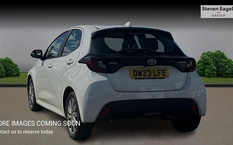 Used Toyota Yaris Hybrid 116 HP (85 kW) 2026 Hatchback