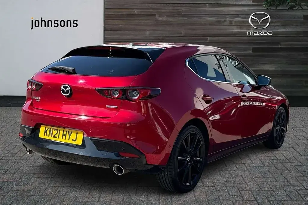 Używany Mazda 3 Inclusive 177 KM (130 kW) 2021 Czerwony Hatchback