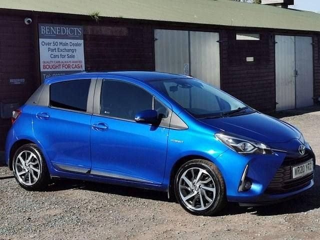 Used Toyota Yaris 100 HP (73 kW) 2020 Hatchback