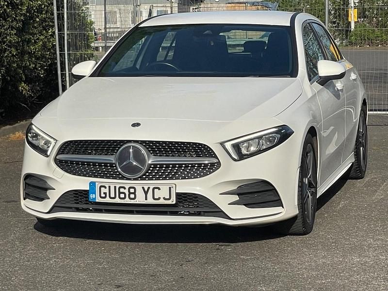 Used Mercedes A200 AMG line 2018 White Hatchback