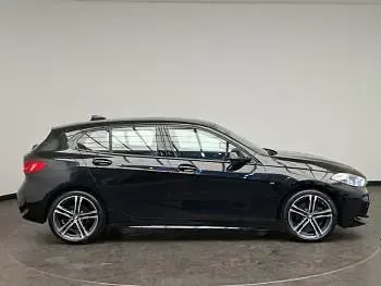 Used BMW 118 M Sport 136 HP (100 kW) 2023 Black Hatchback