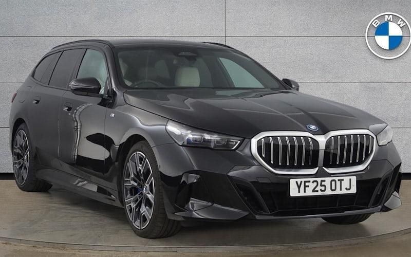 Used BMW 530e M Sport 299 HP (219 kW) 2025 Black Estate