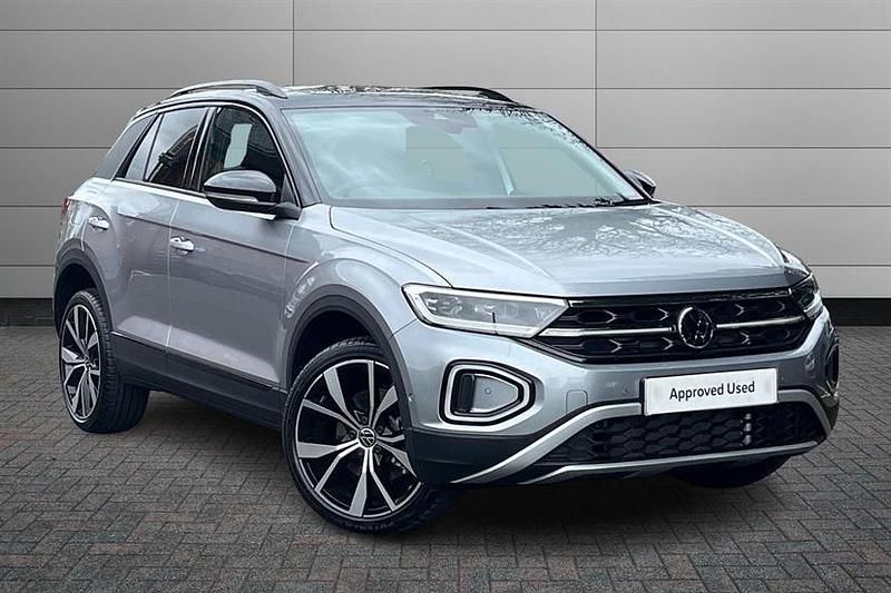 Ny VW T-Roc Design 150 HK (110 kW) 2026 Vit SUV