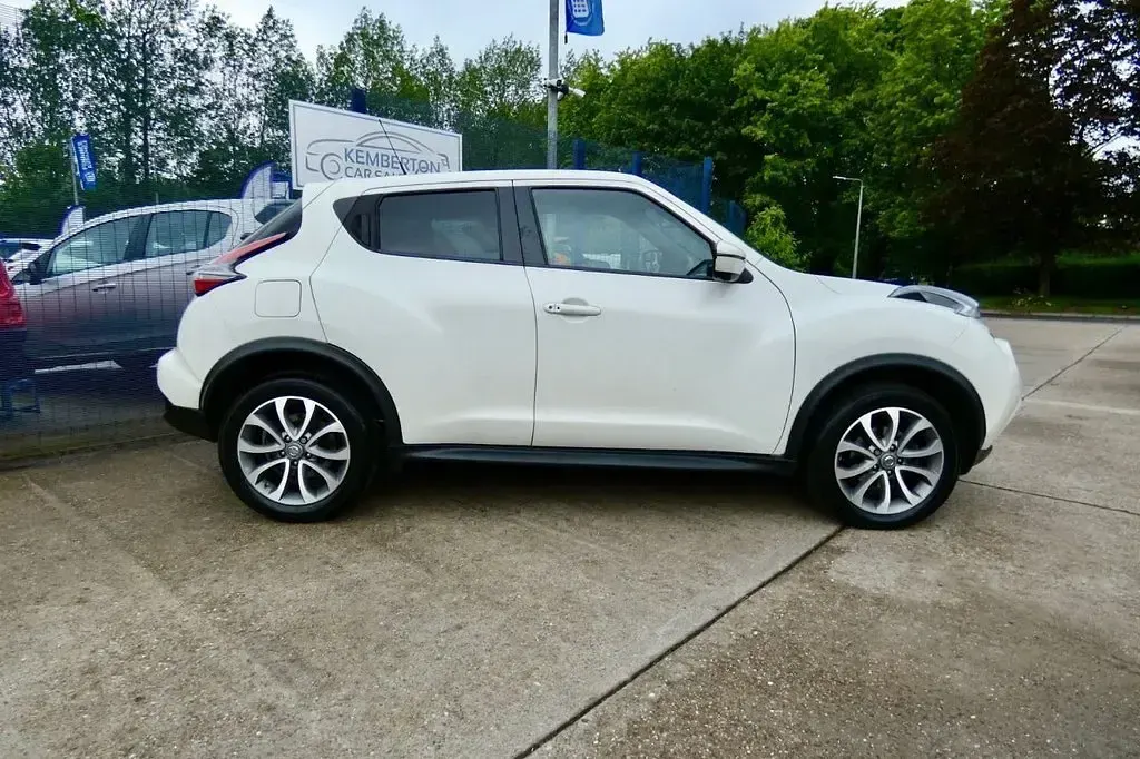 Used Nissan Juke S 110 HP (80 kW) 2014 White SUV