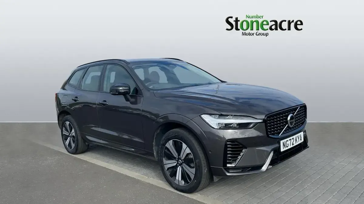 Used Volvo XC60 Plus 349 HP (256 kW) 2023 SUV