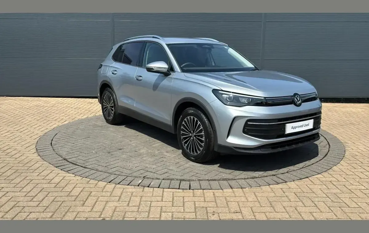 New VW Tiguan Match 147 HP (108 kW) 2026 Silver SUV