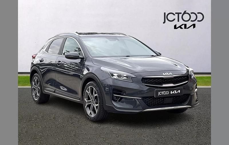 Grey Used 2021 Kia XCeed 3 SUV | £15,915 (Fair price) - Image 1/4