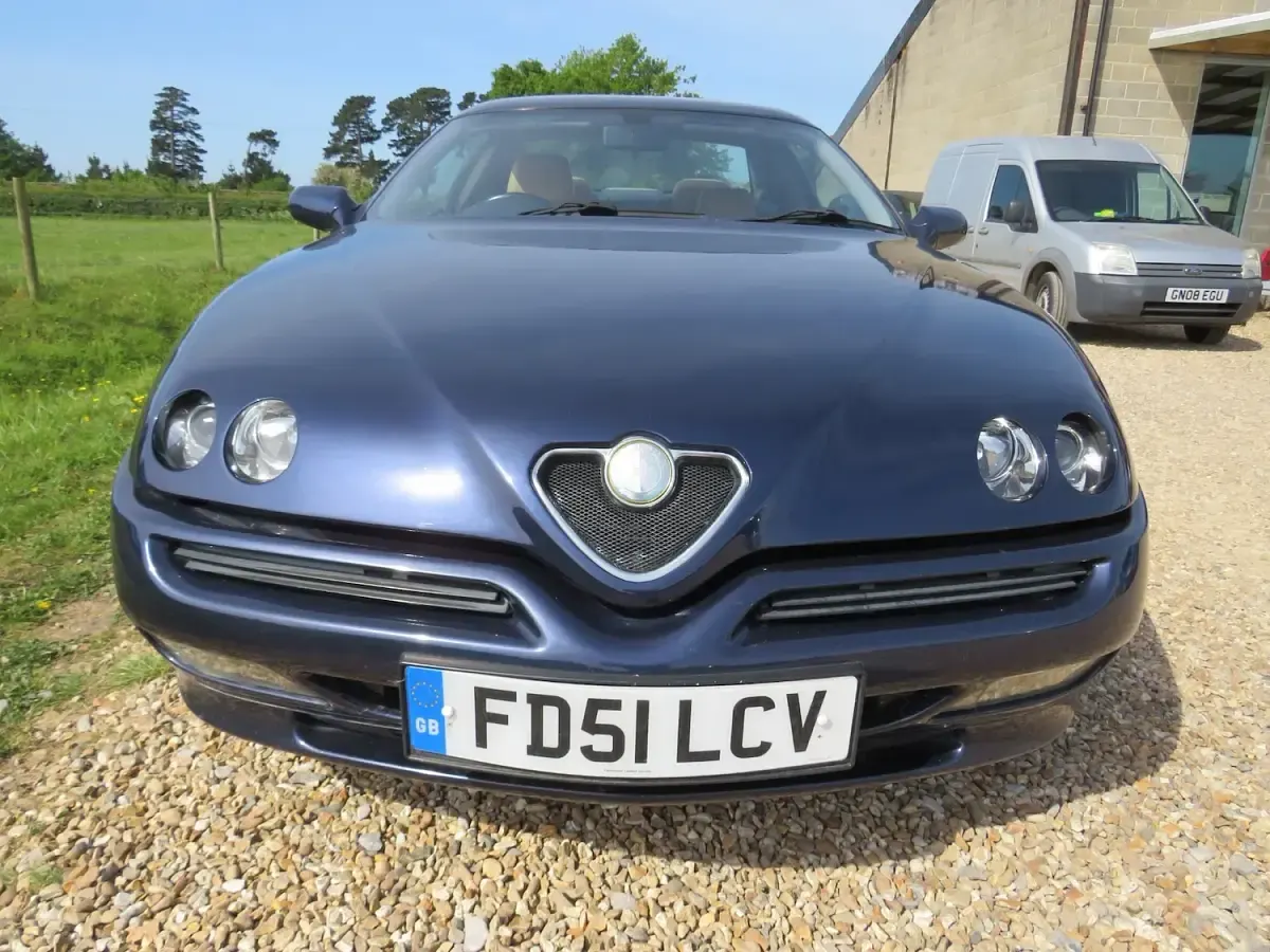 Used Alfa Romeo GTV Lusso 147 HP (108 kW) 2001 Blue Coupe