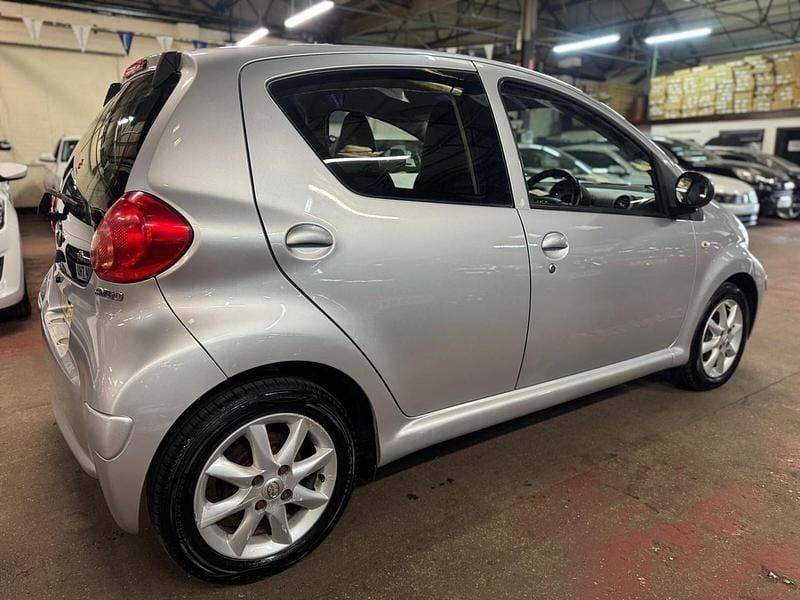 Used Toyota Aygo Platinum 2009 Silver Hatchback