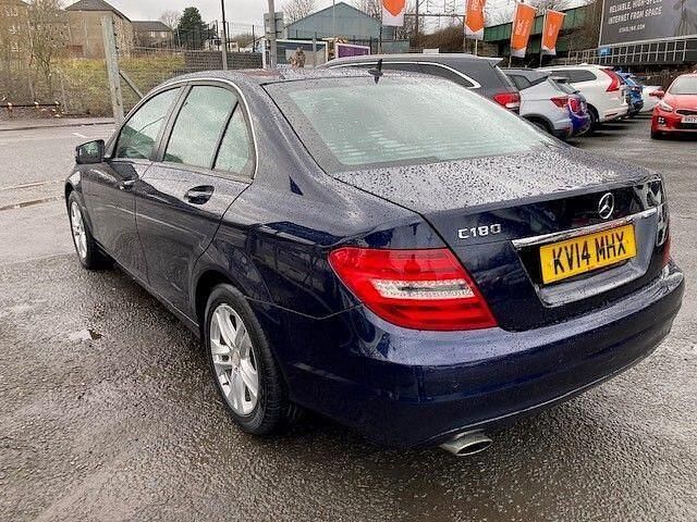 Begagnad Mercedes C180 Executive 2014 Blå Sedan