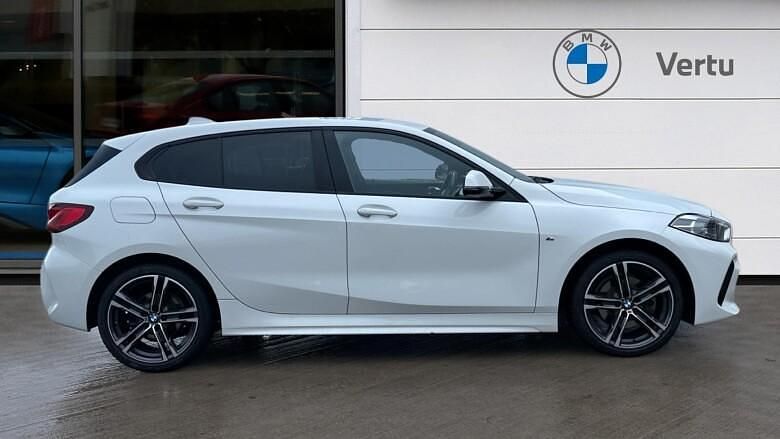 Used BMW 118 M Sport 136 HP (100 kW) 2023 White Hatchback