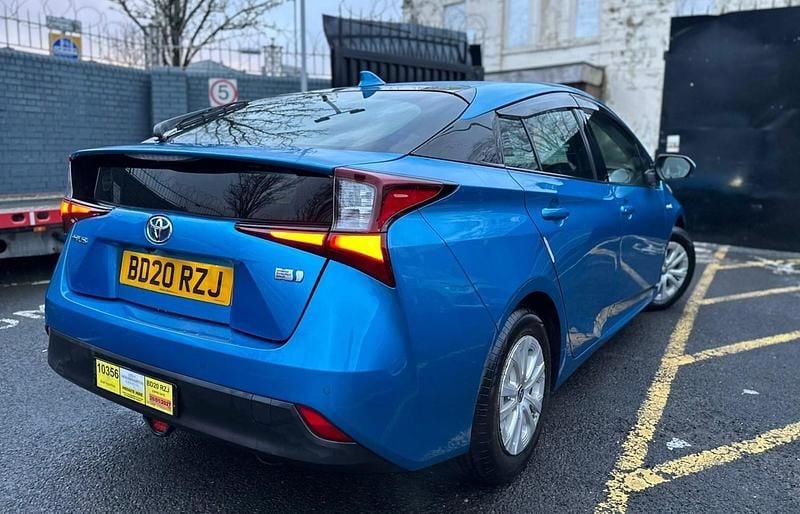 Used Toyota Prius Business Edition 2024 Blue Hatchback