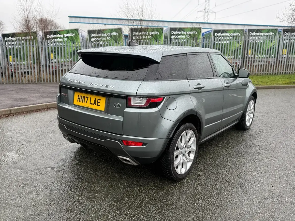 Used Land Rover Range Rover evoque HSE Dynamic 2017 Grey Estate