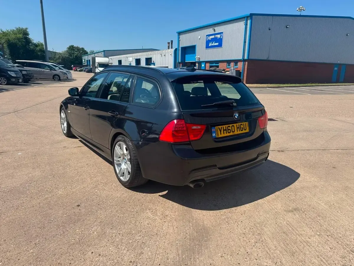 Used BMW 320 M Sport 2010 Black Estate