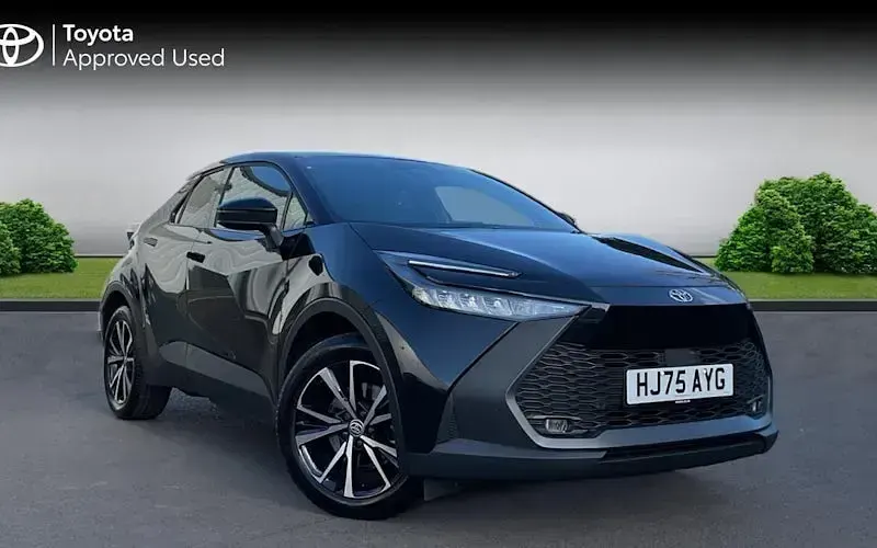 Used Toyota C-HR Design 223 HP (164 kW) 2025 SUV
