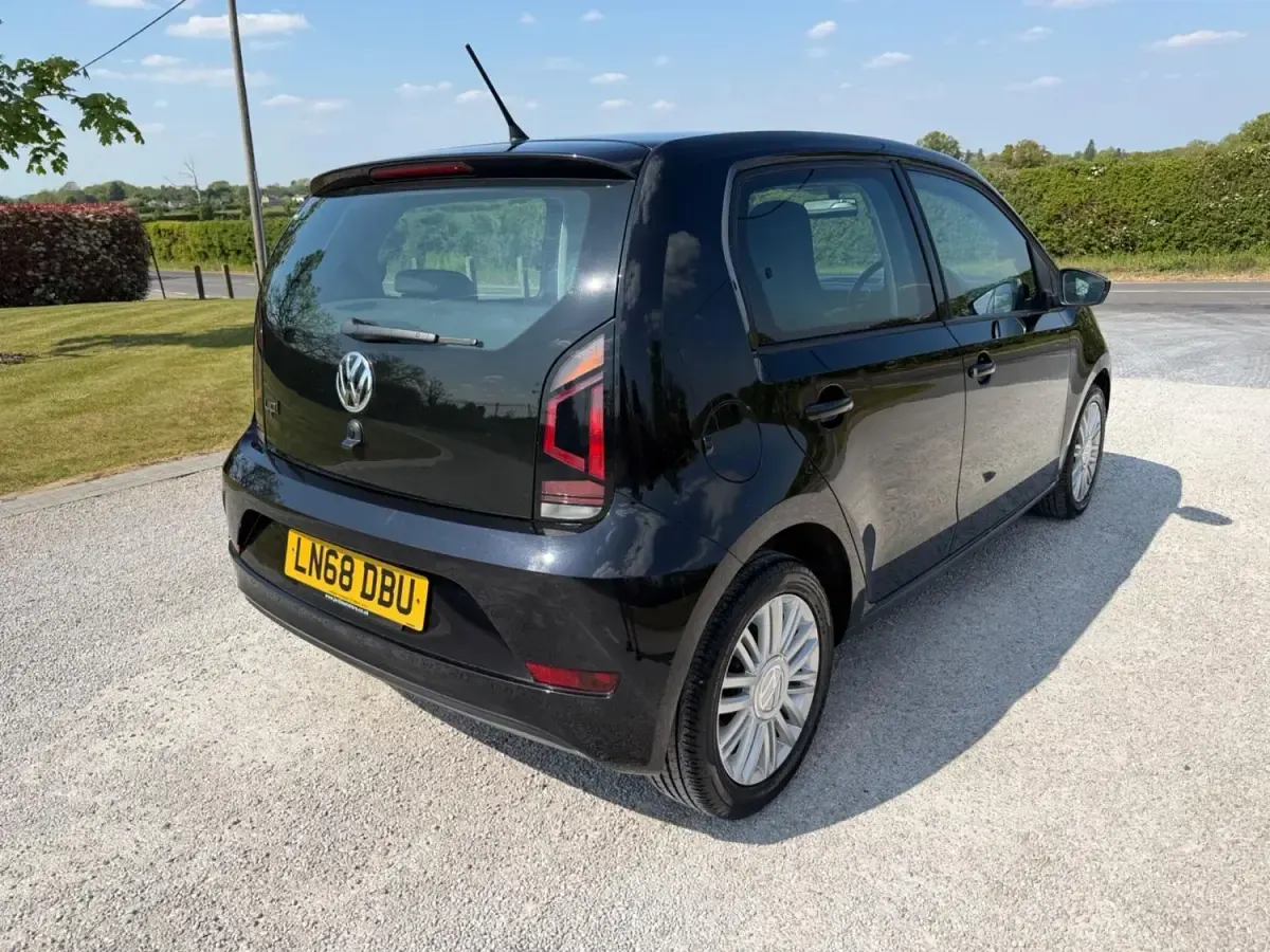 Used VW up! move up! 60 HP (44 kW) 2018 Black Hatchback
