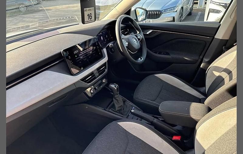 Used Skoda Kamiq SE L 115 HP (84 kW) 2024 Brilliant silver metallic SUV