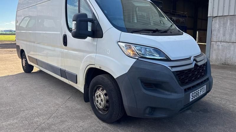 White Used 2016 Citroën Relay Van | £6,995 (Fair price) - Image 1/1