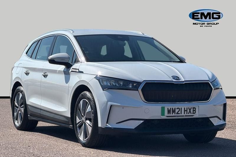 White Used 2021 Skoda Enyaq iV Loft SUV | £21,995 (Fair price) - Image 1/3