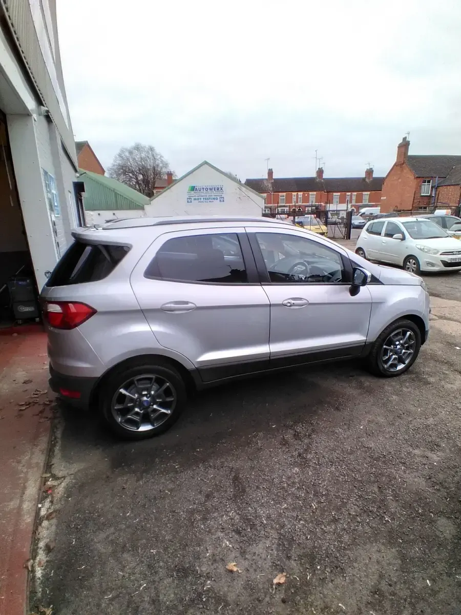 Used Ford Ecosport Titanium 125 HP (91 kW) 2015 Silver SUV