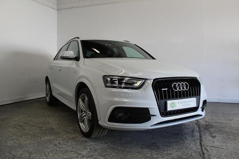 White Used 2014 Audi Q3 S-line plus SUV | £12,495 (Fair price) - Image 1/3