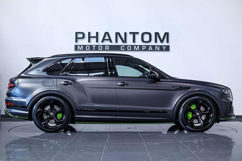 Used Bentley Bentayga 462 HP (339 kW) 2025 Grey SUV