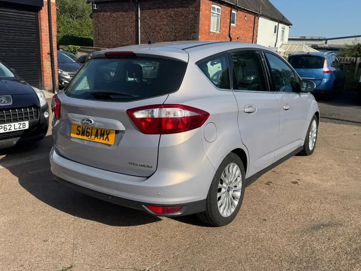 Used Ford C-MAX Titanium 140 HP (102 kW) 2012 Silver MPV