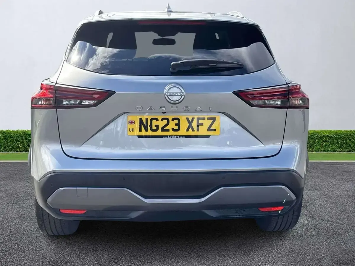 Used Nissan Qashqai N-Connecta 2023 Silver SUV