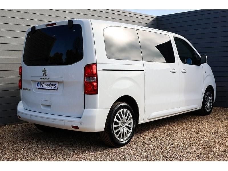 Used Peugeot Traveller Active 2018 White MPV