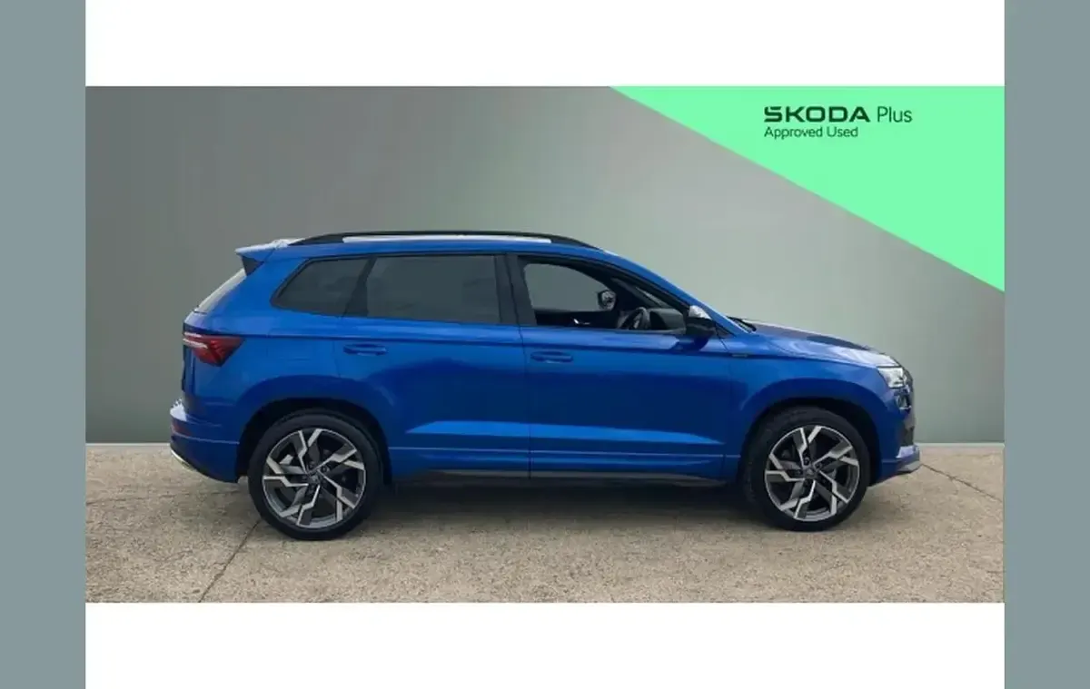 Used Skoda Karoq SportLine 190 HP (139 kW) 2025 Blue SUV