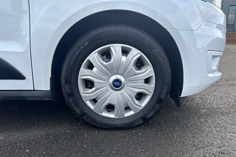 Image 3/4