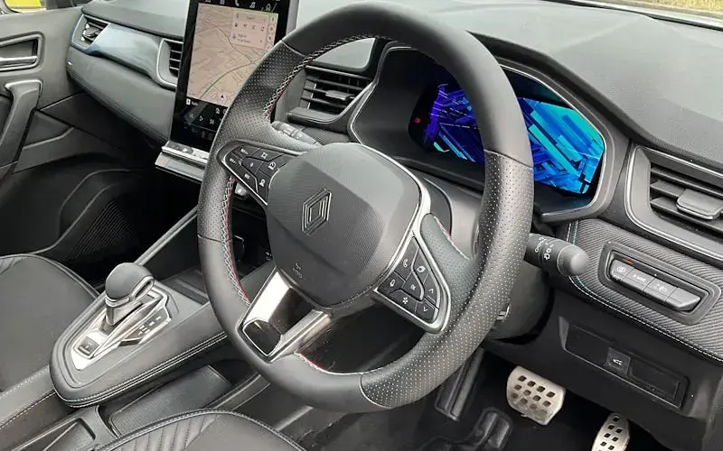 Used Renault Symbioz Techno Esprit Alpine 143 HP (105 kW) 2025 White SUV