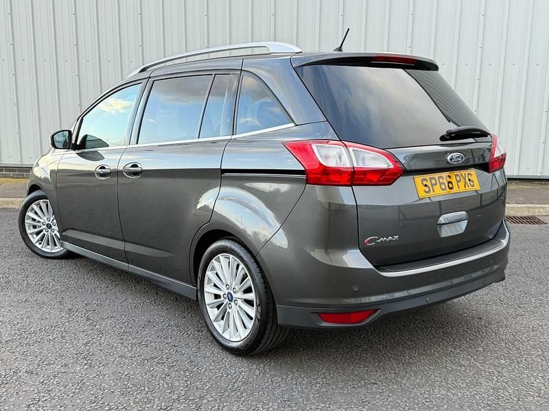 Used Ford Grand C-Max Titanium 2016 Grey MPV