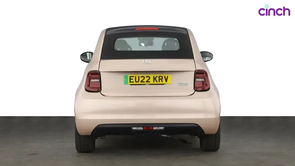 Used Fiat 500e Icon (2022) in Hampshire - £12,400 | AutoUncle