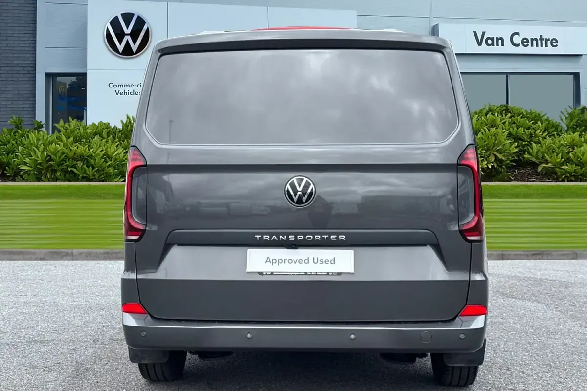 Used VW T7 Pro 150 HP (110 kW) 2026 Grey Van