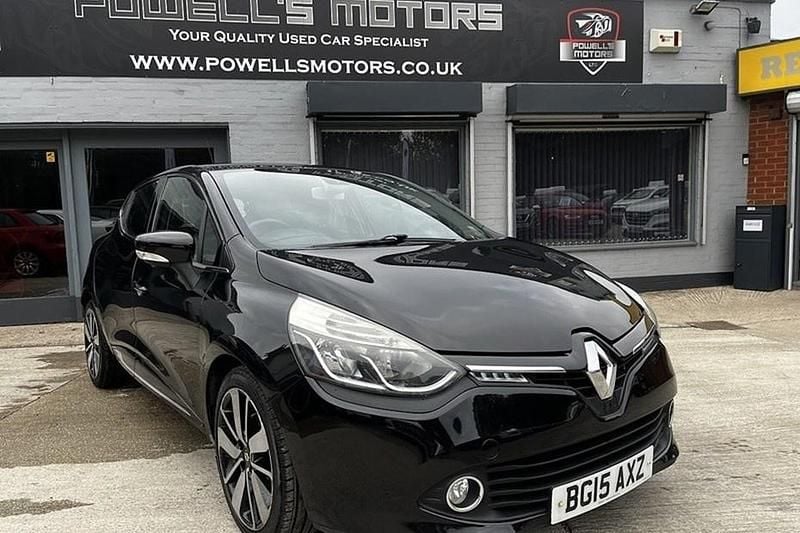 Black Used 2015 Renault Clio IV Dynamique Hatchback | £3,995 (A bit pricey) - Image 1/1