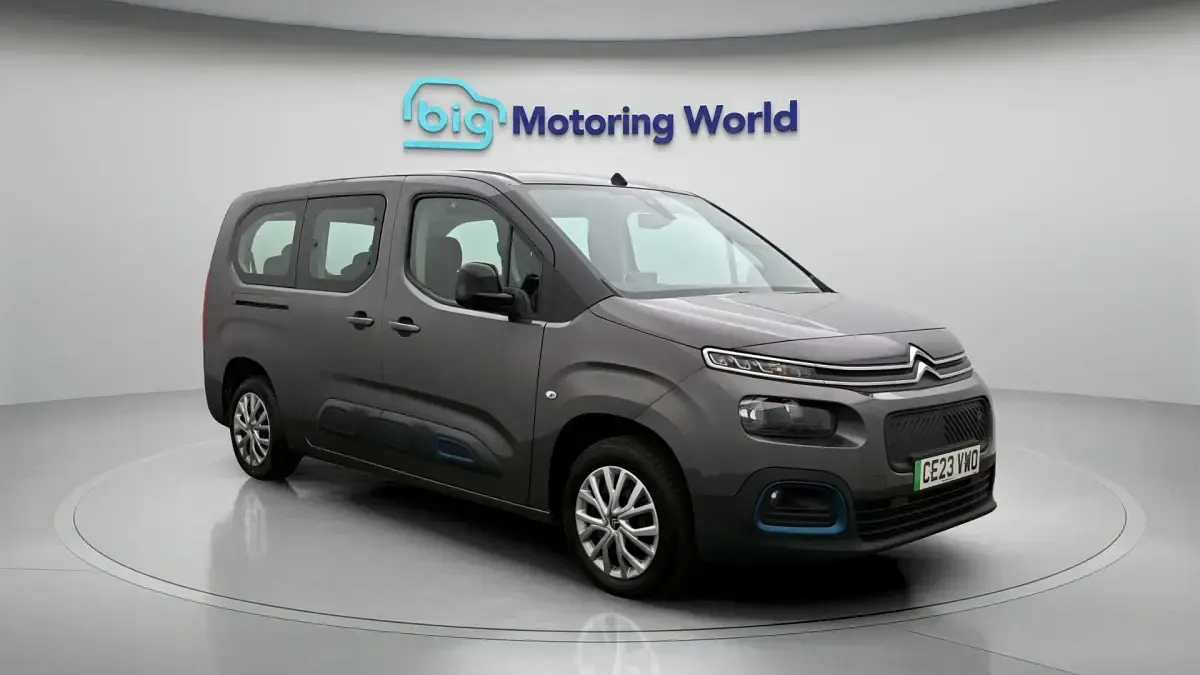 Used Citroën e-Berlingo Feel 100 kW (136 HP) 2023 MPV