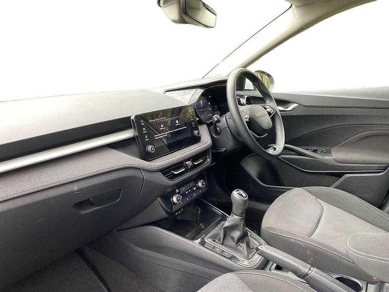 Used Skoda Fabia SE 95 HP (69 kW) 2025 White Hatchback