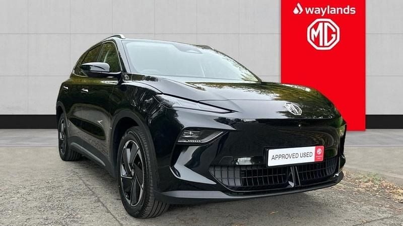 New 2025 MG MG5 EV Trophy Estate | £23,841 - Image 1/4