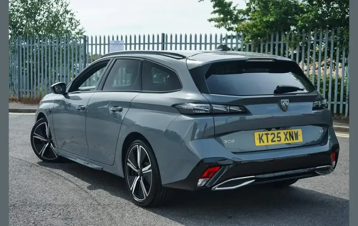 Used Peugeot 308 GTi 134 HP (98 kW) 2025 Grey Estate
