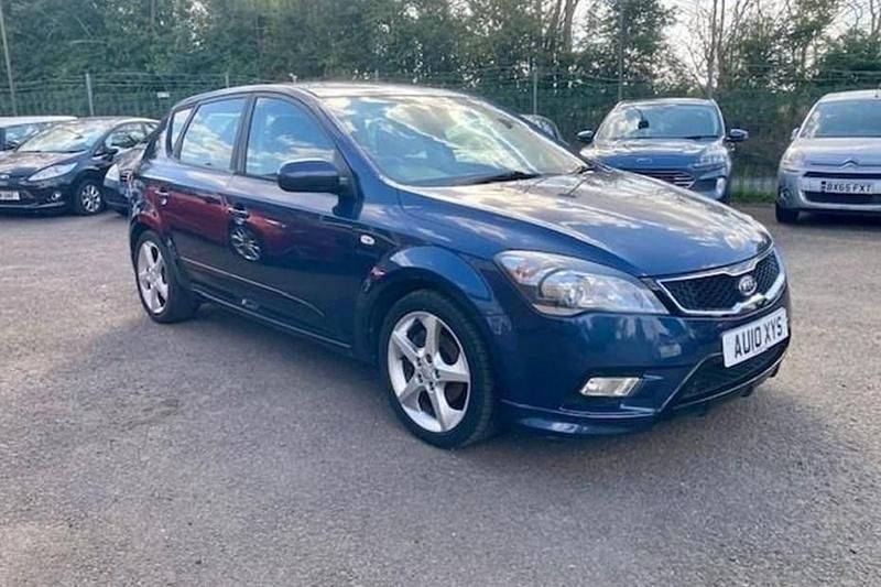 Blue Used 2010 Kia Ceed 3 Hatchback | £2,500 (Fair price) - Image 1/1